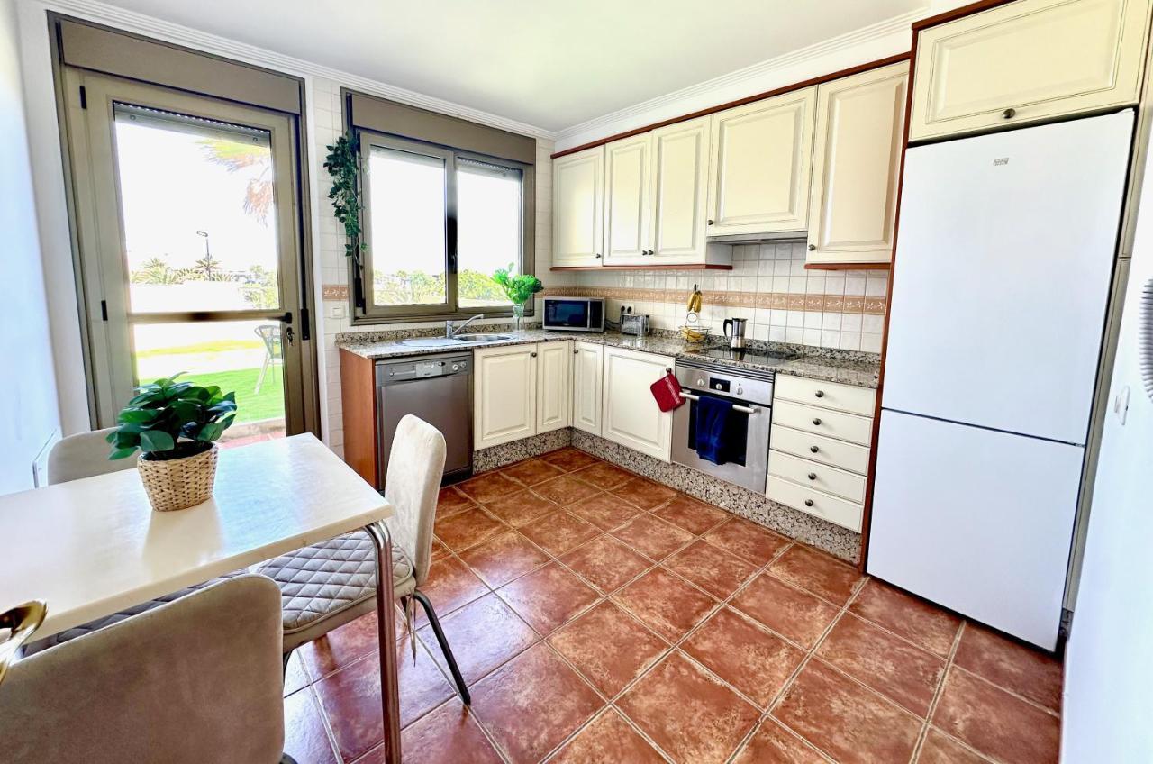 Pambnb - 250M To Beach, Family Pools, Wi-Fi & Bbq Granadilla De Abona Luaran gambar